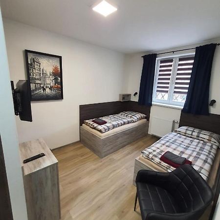 Penzion Tosa Klášterec nad Ohří Exterior foto