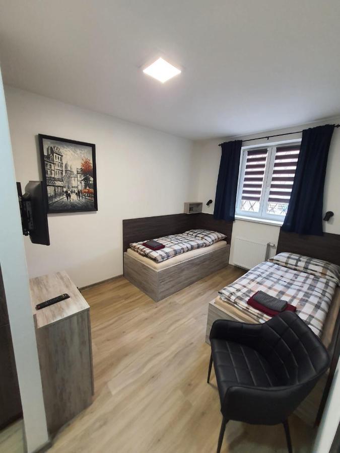 Penzion Tosa Klášterec nad Ohří Exterior foto