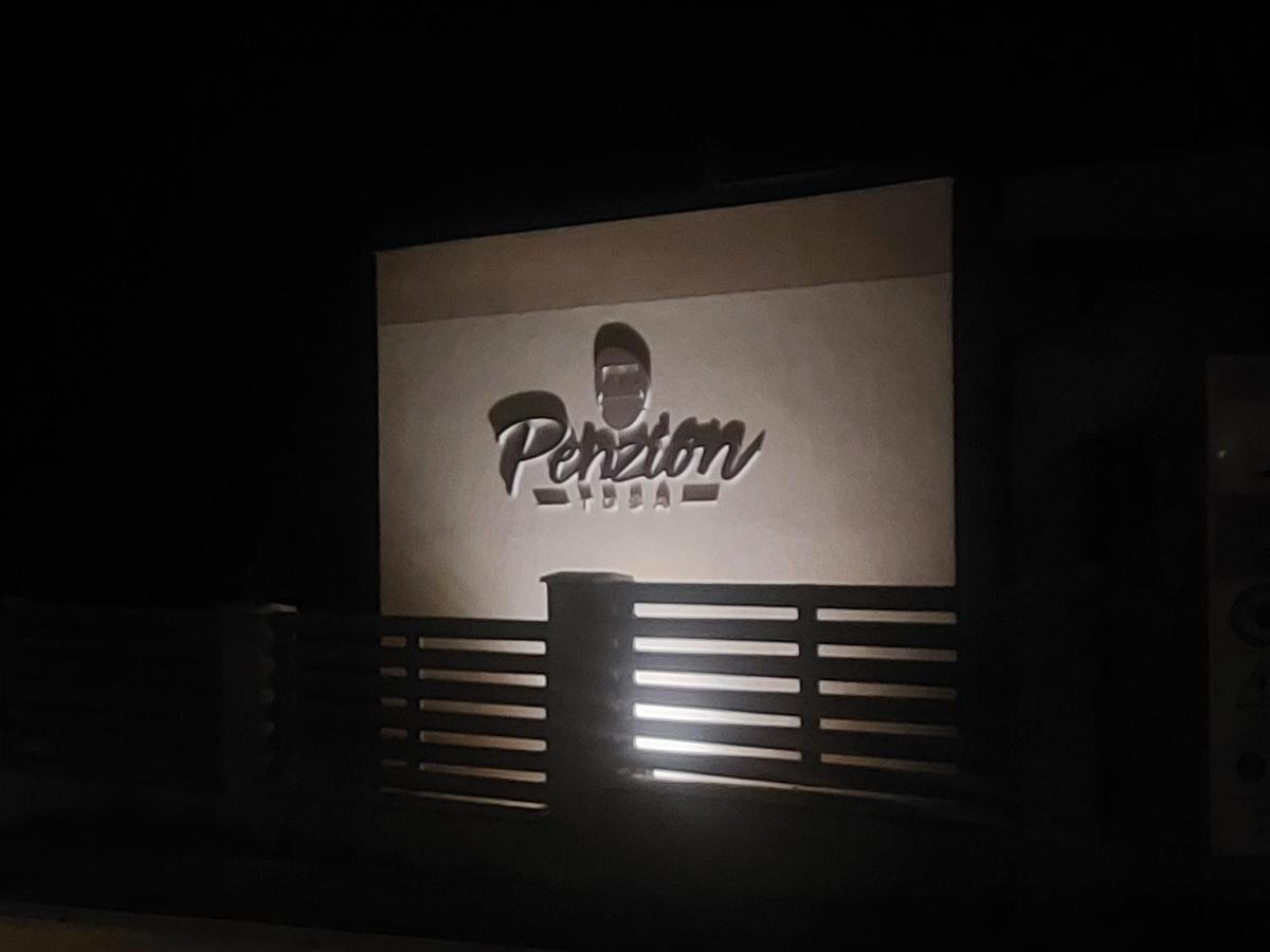 Penzion Tosa Klášterec nad Ohří Exterior foto